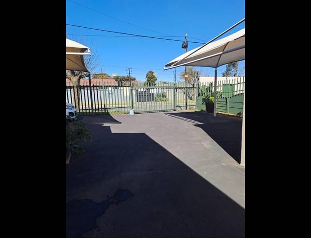 1 BEDROOM PROPERTY TO RENT IN PRIMROSE